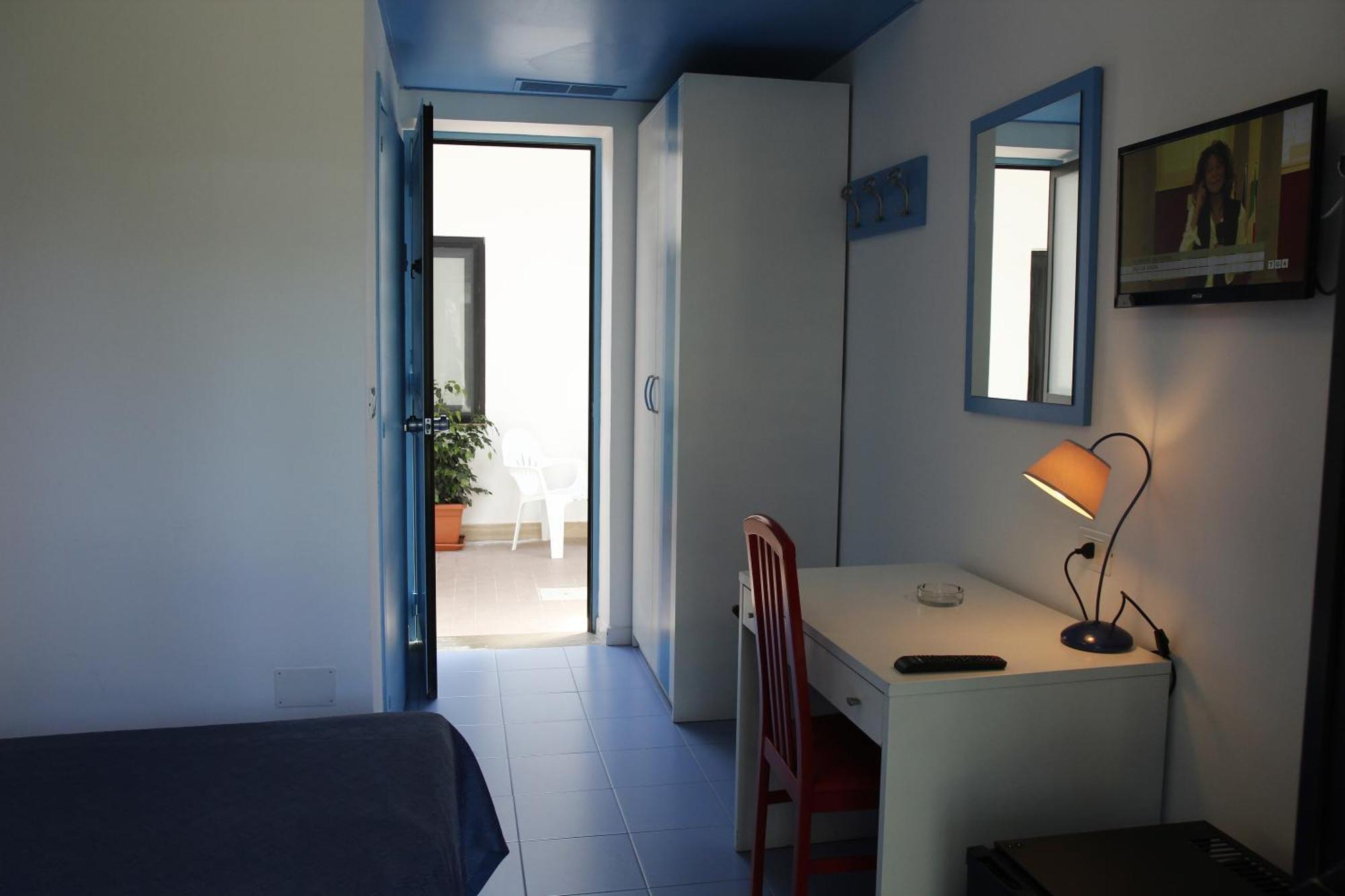Hotel B&B Marina كاباتشو - بايستوم المظهر الخارجي الصورة