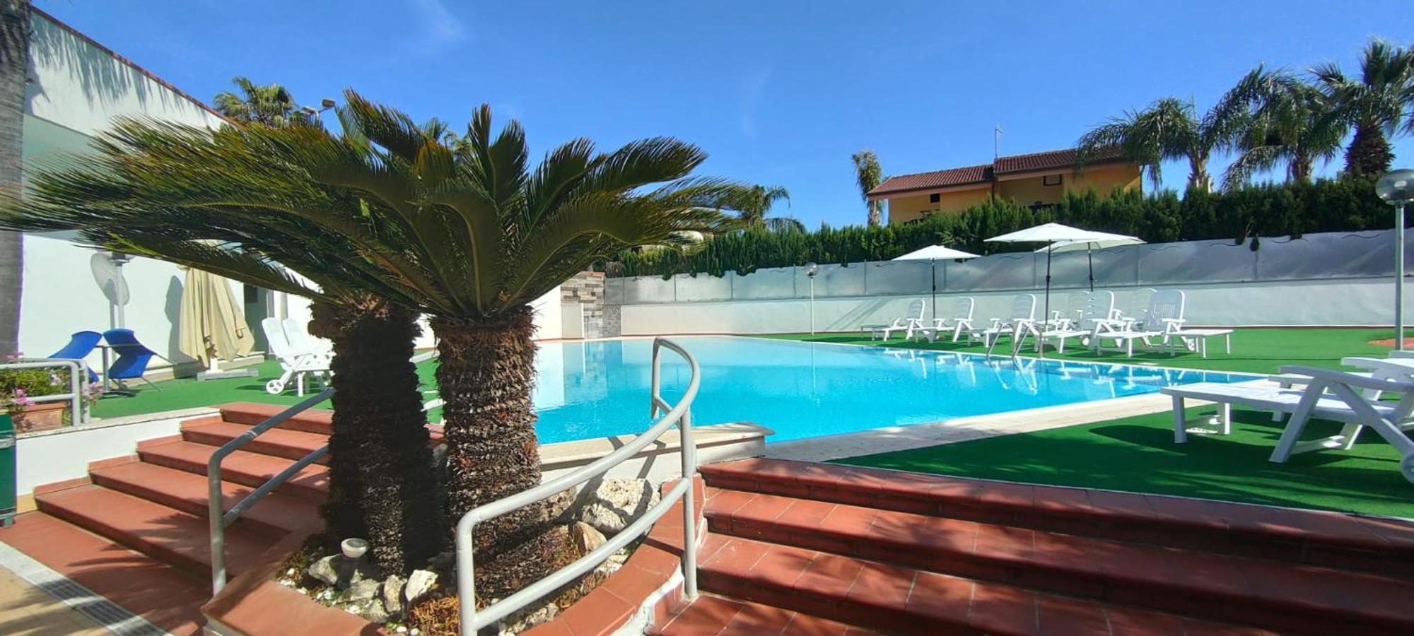 Hotel B&B Marina كاباتشو - بايستوم المظهر الخارجي الصورة