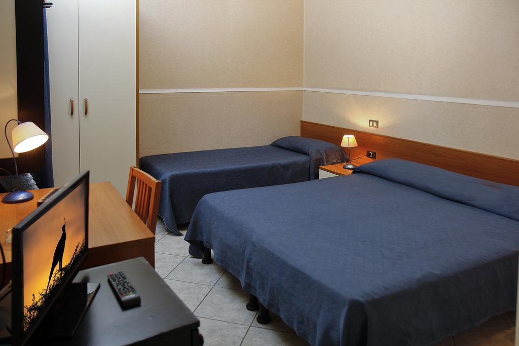 Hotel B&B Marina كاباتشو - بايستوم المظهر الخارجي الصورة